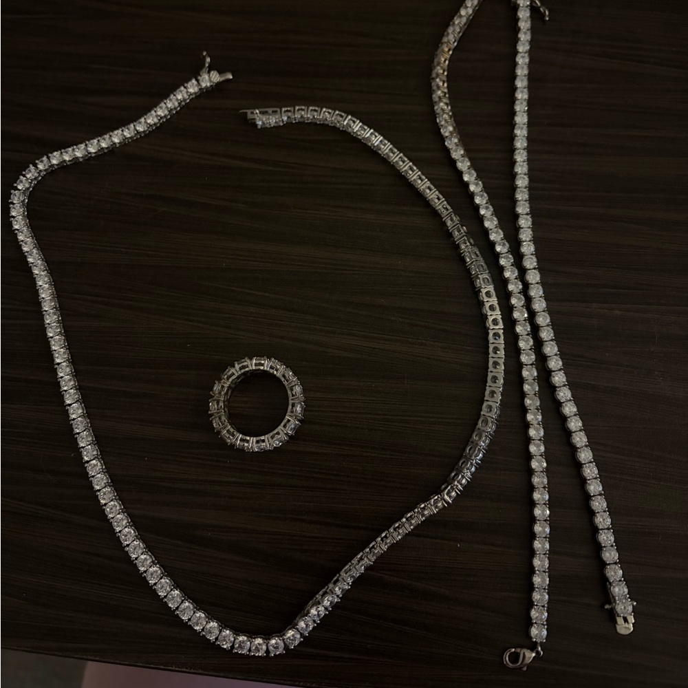 Tennis chain set